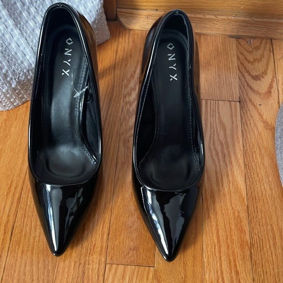 Classic Black Heels - Picture 2 of 5